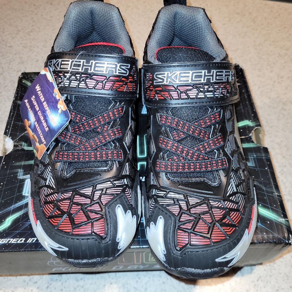 Skechers Lights Hydro Lights Tuff Force Sneaker 